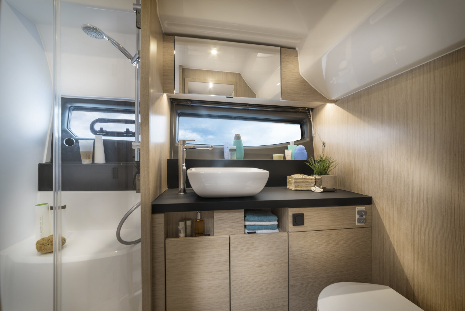 Bavaria Yachts R40 – photo 14