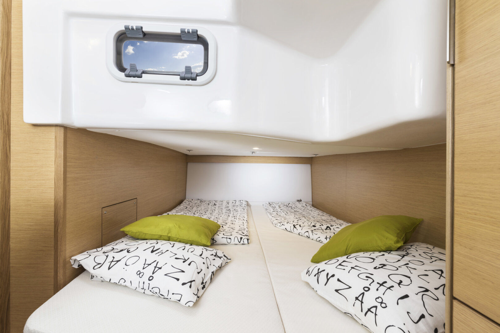 Bavaria Yachts S30 – photo 24