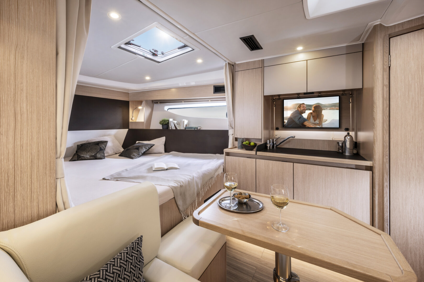 Bavaria Yachts SR35 – photo 23