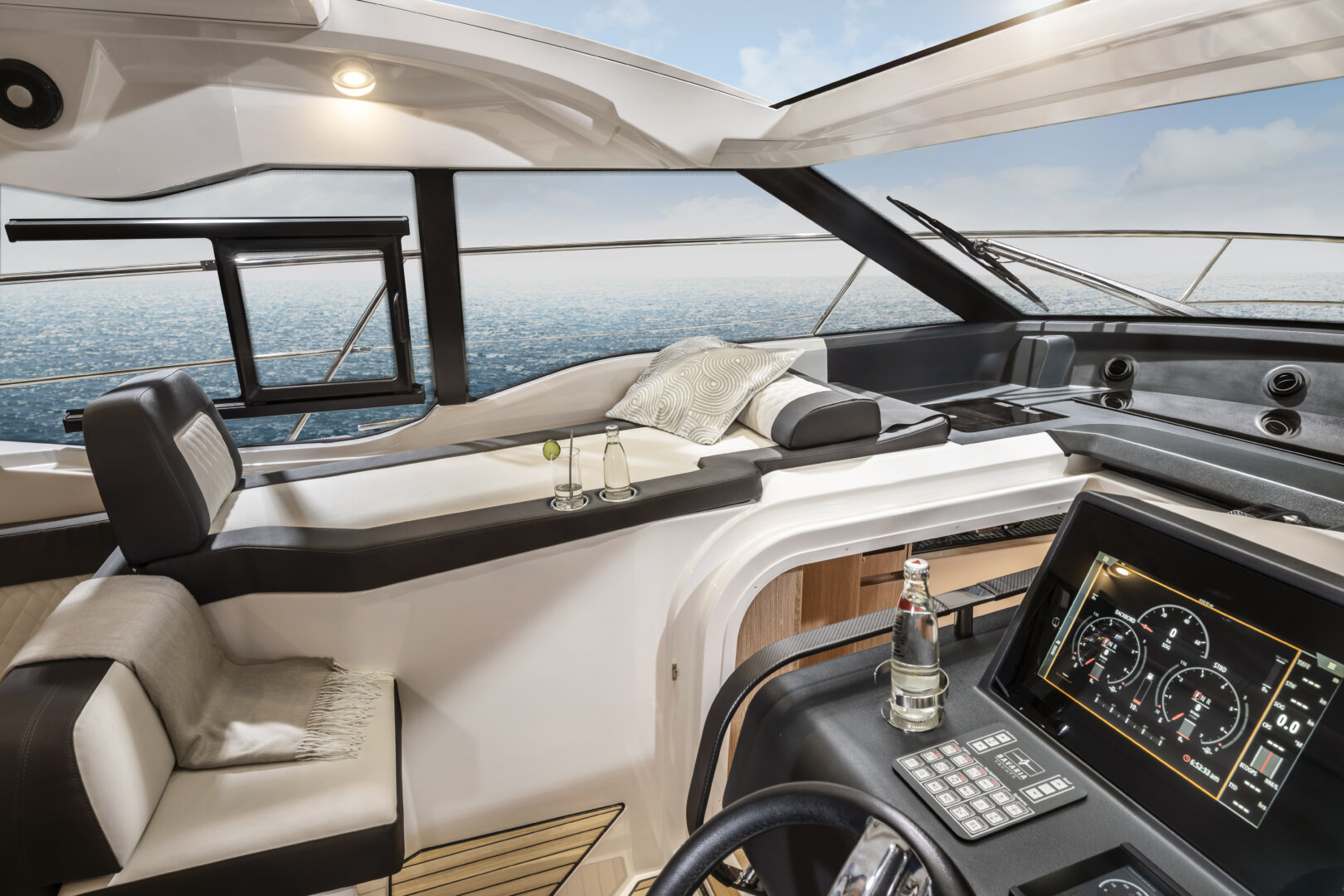 Bavaria Yachts SR35 – photo 31