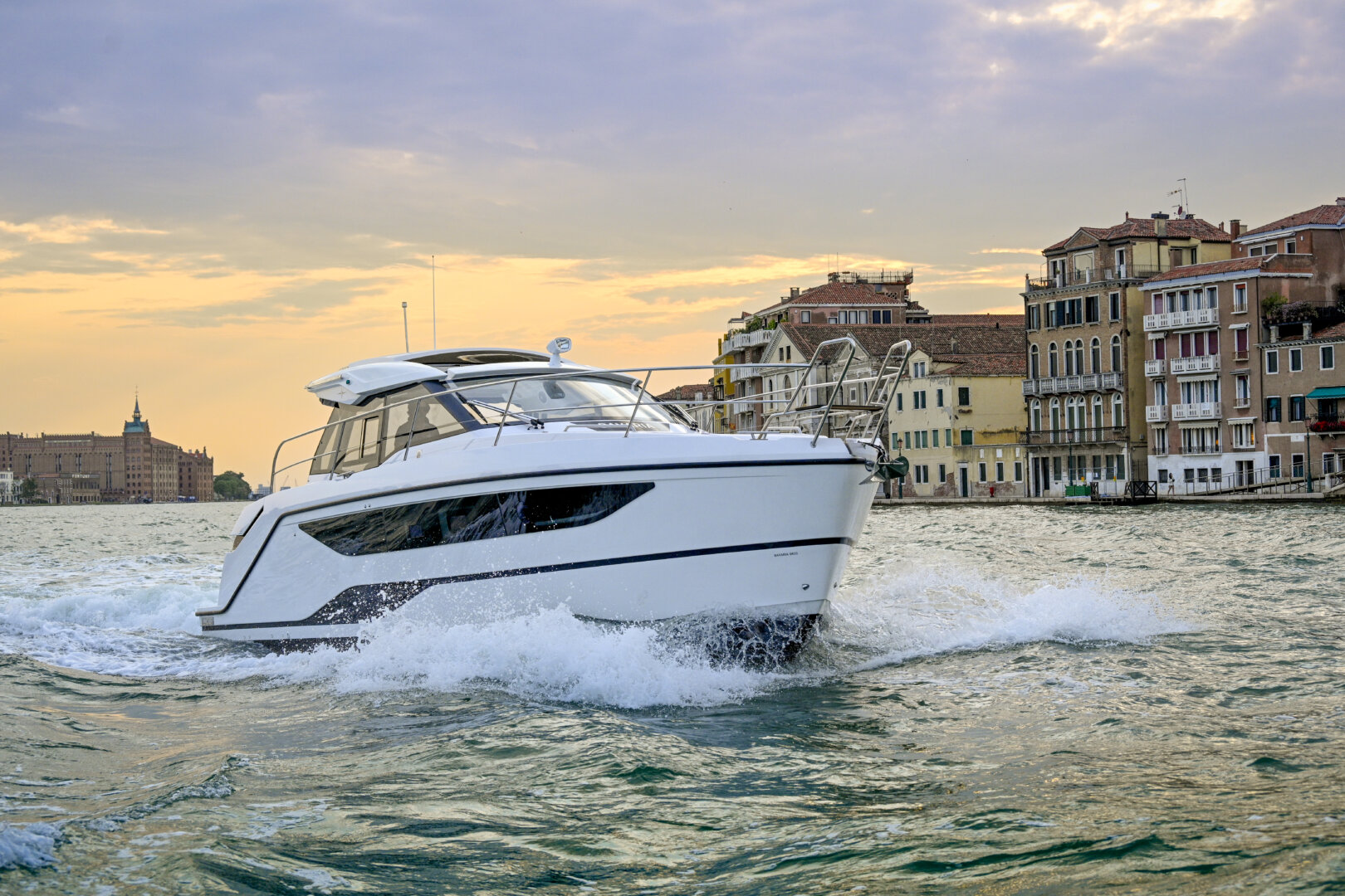 Bavaria Yachts SR35 – photo 13