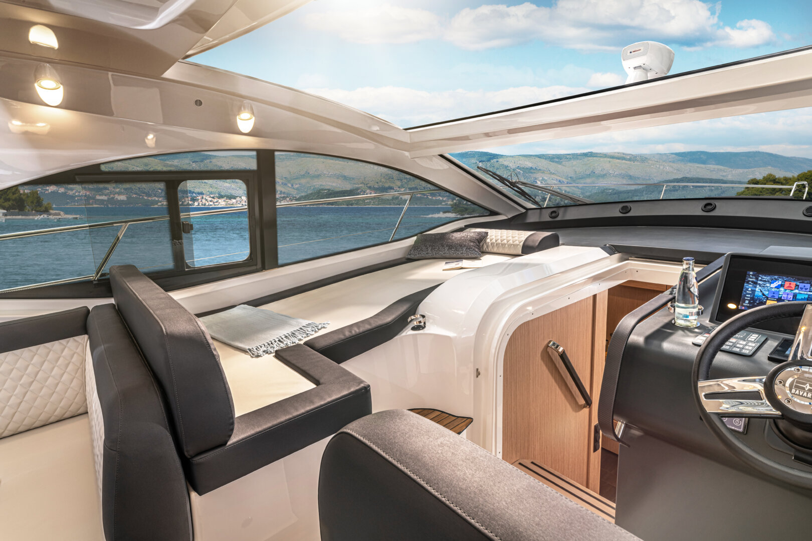 Bavaria Yachts SR41 – photo 14